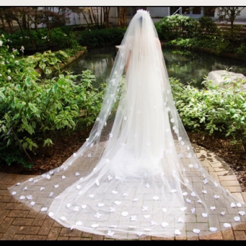 Tulle floor length wedding veil